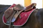 GEM Equitation - Tapis De Cso Classique Plum – Image 2